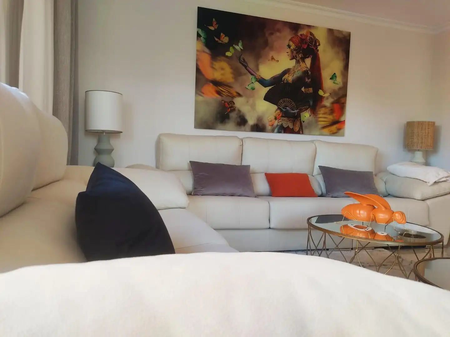 Sala de estar de Piso de alquiler en Roquetas de Mar con Aire acondicionado, Jardín privado y Terraza