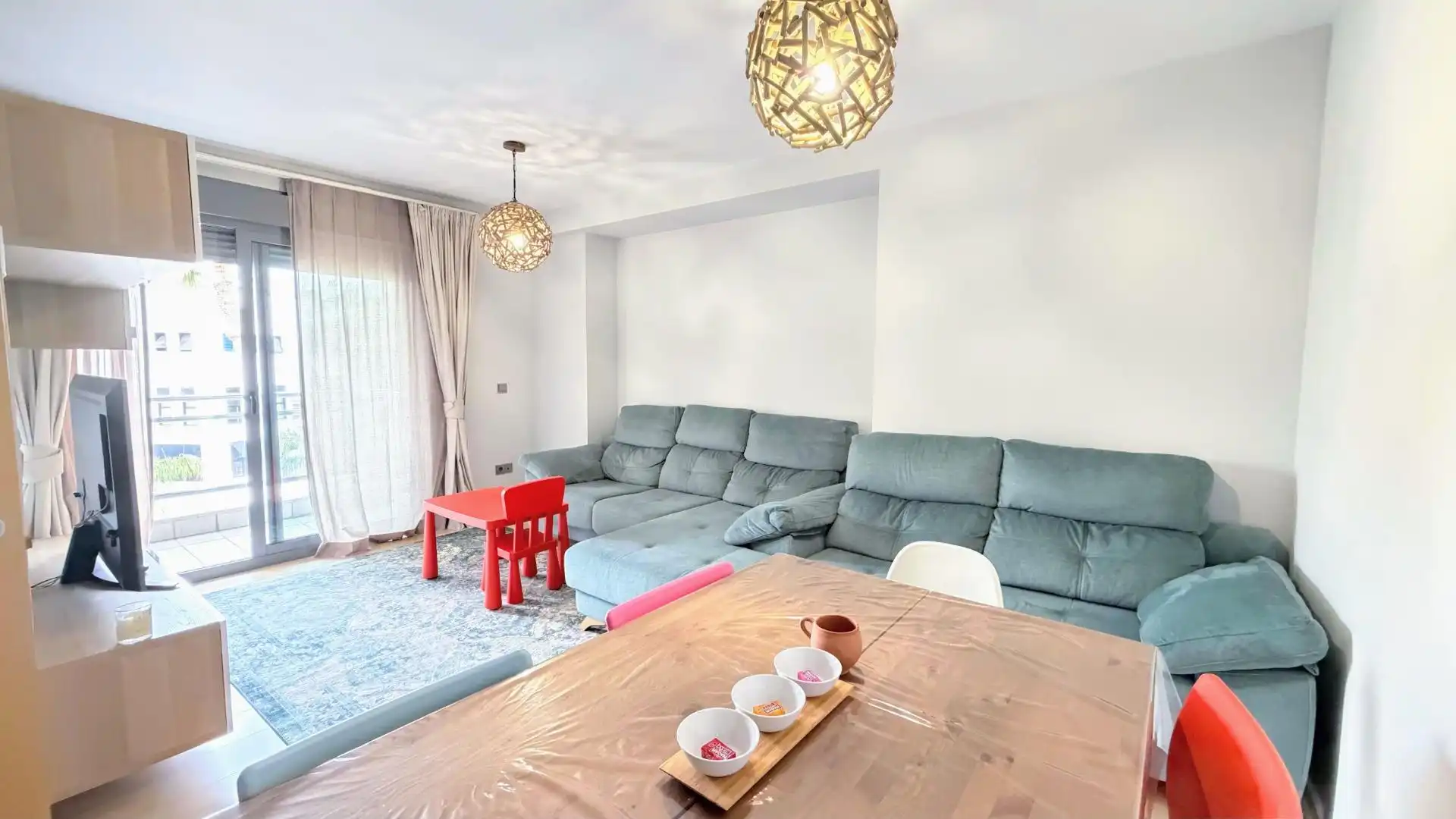 Living room of Flat for rent in El Bajondillo