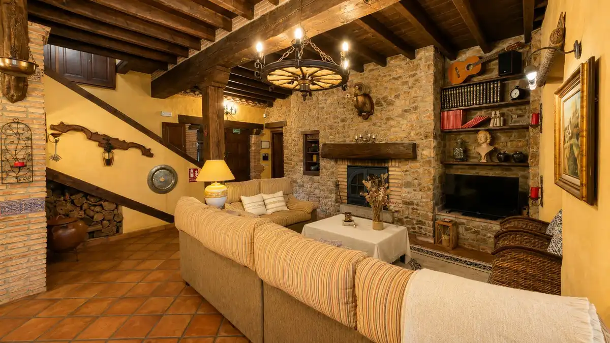 Sala d'estar de Finca rústica en venda en Cártama amb Aire condicionat, Jardí privat i Terrassa