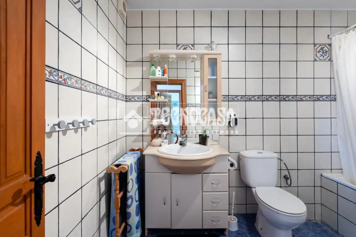 Bathroom of Country homes for sale in Iznate, Málaga