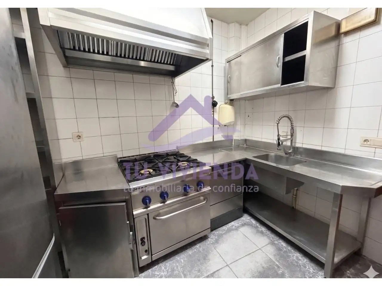 Cuina de Casa o xalet en venda en Guardo amb Calefacció i Moblat