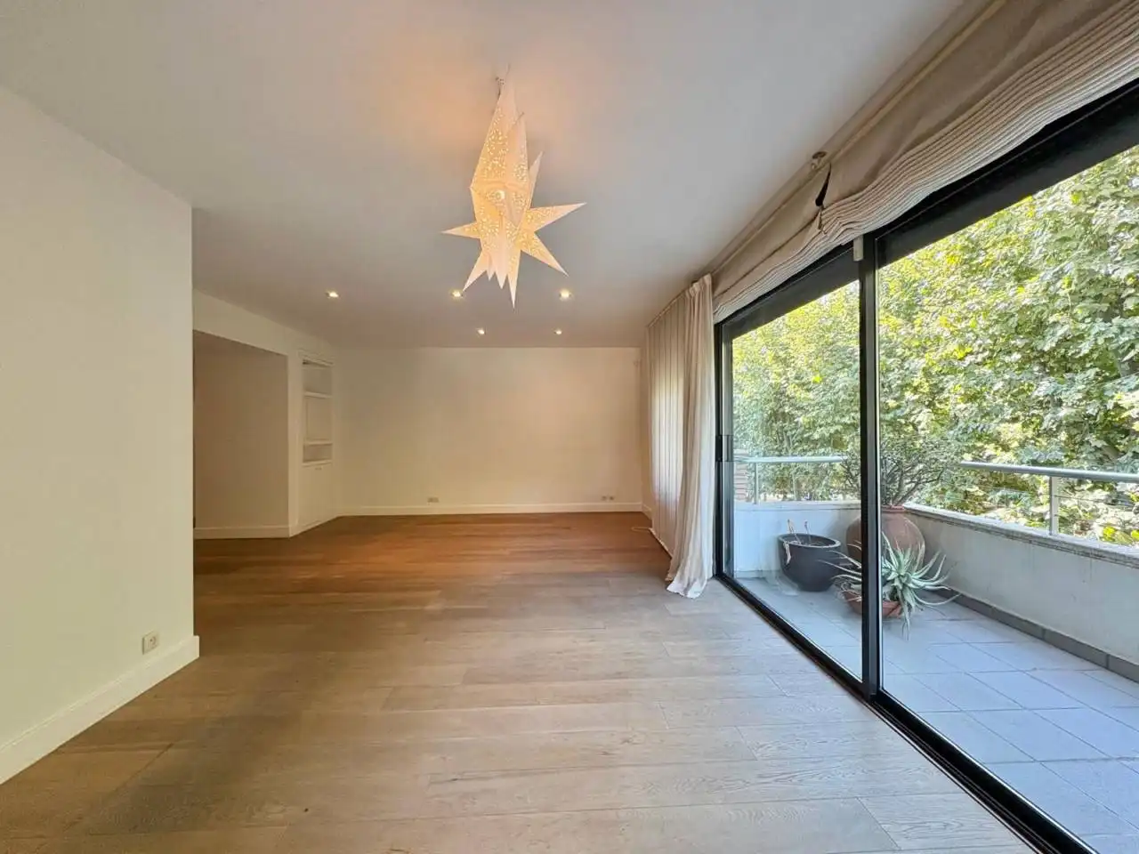 Sala de estar de Piso de alquiler en Sant Cugat del Vallès con Aire acondicionado, Calefacción y Terraza