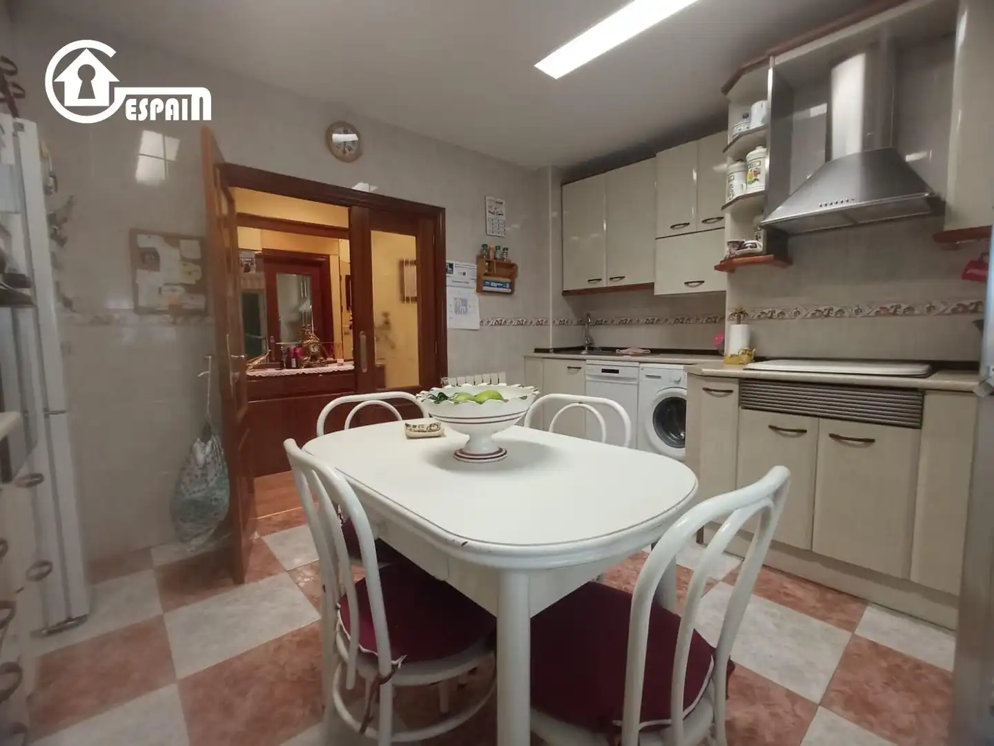 Piso en venta en Avenida FUERZAS ARMADAS, San Isidro