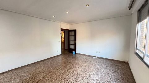 Foto 2 de Piso en venta en Calle Don Juan de Austria, Centro, Almazora / Almassora