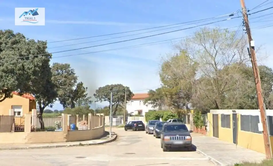 Vista exterior de Casa o chalet en venta en Valdeaveruelo con Jardín privado