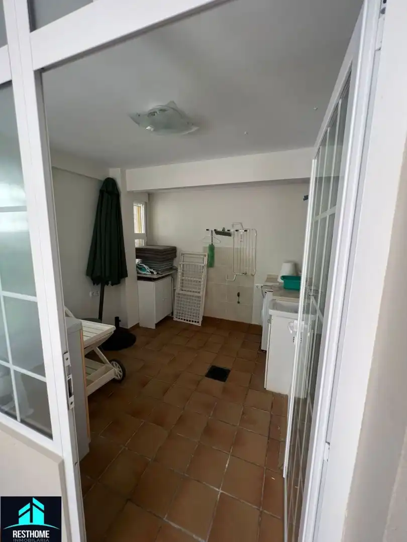 Villa con piscina in vendita a Carrer Carrer del Atlàntic, imagen 15