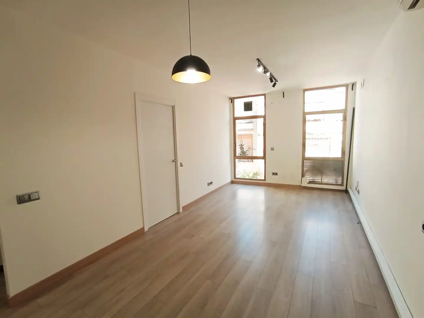 Flat for rent in Vall, Barri del Centre