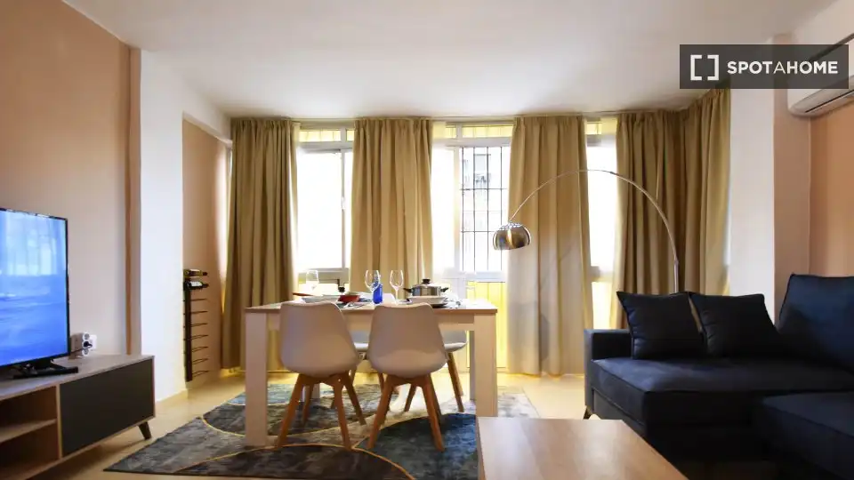 Room in La Florida - Parque Norte