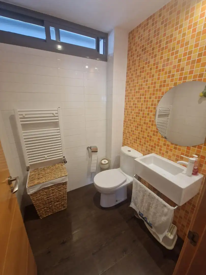 Baño de Casa adosada en venta en Ciudad Real con Calefacción, Jardín privado y Terraza