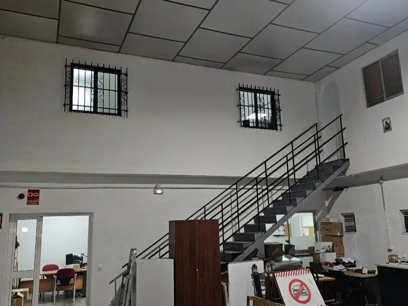 Nau industrial en venda a Calle Montevideo 9, imagen 4