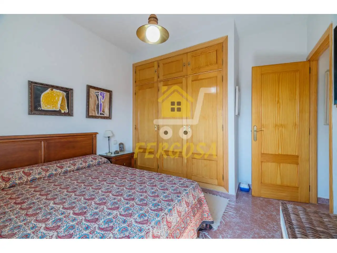 Dormitori de Casa o xalet en venda en Cobisa amb Calefacció, Jardí privat i Terrassa