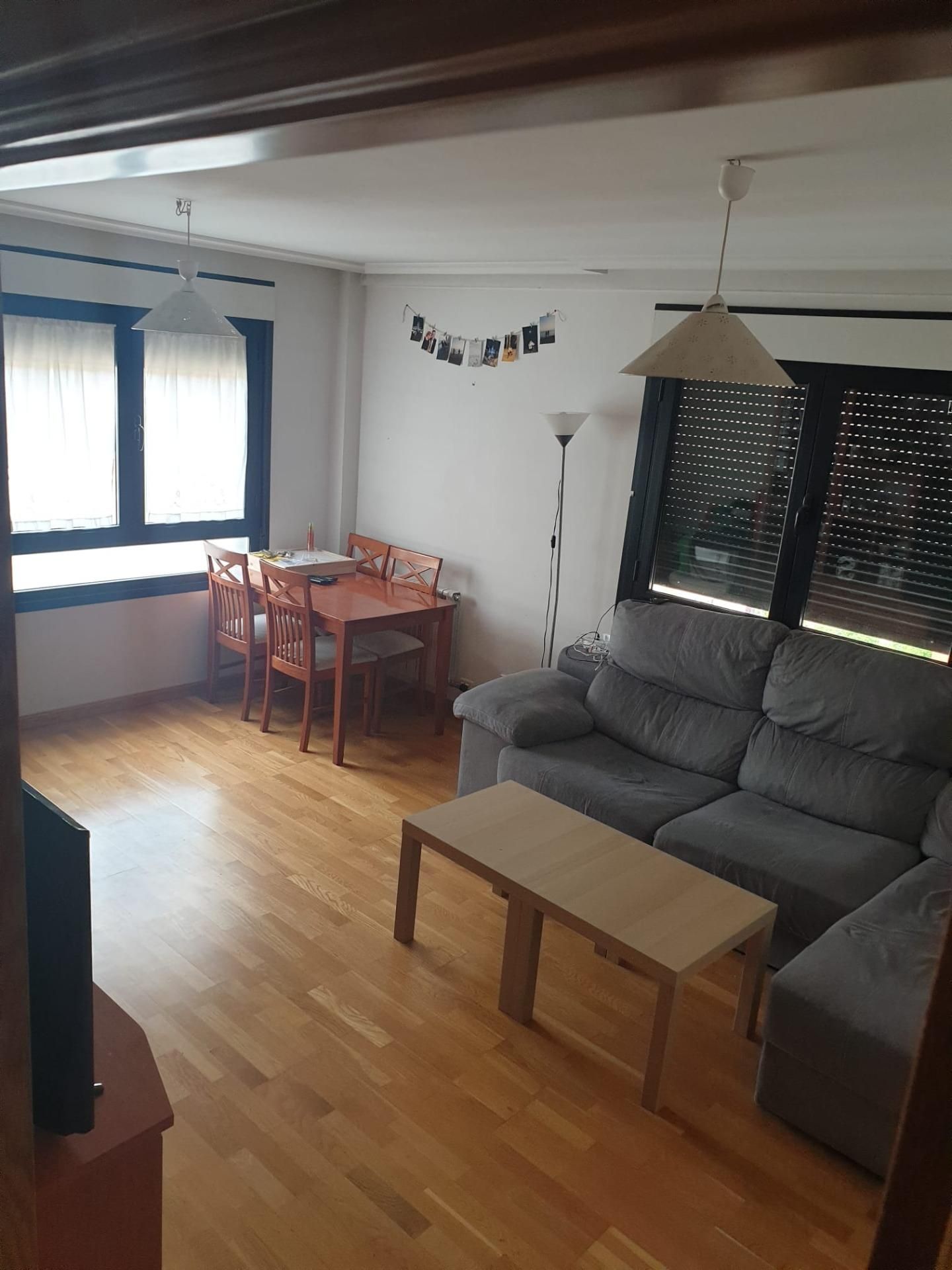 Sala d'estar de Pis de lloguer en Salamanca Capital amb Calefacció