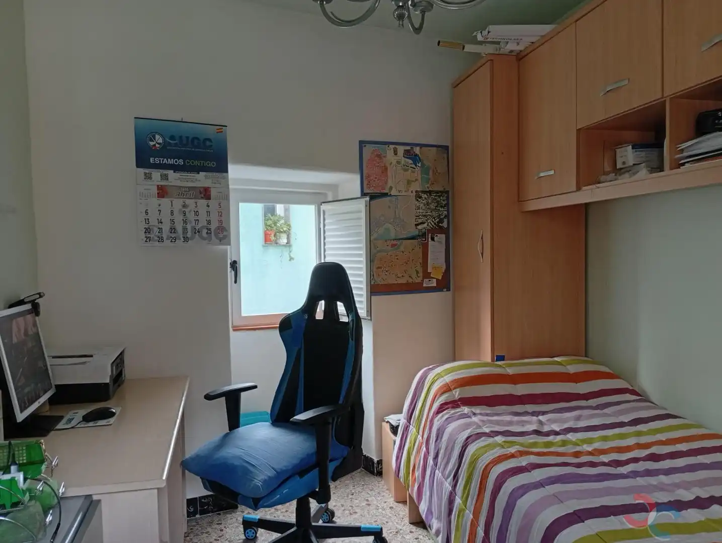 Dormitori de Casa o xalet en venda en Pontevedra Capital  amb Calefacció i Terrassa
