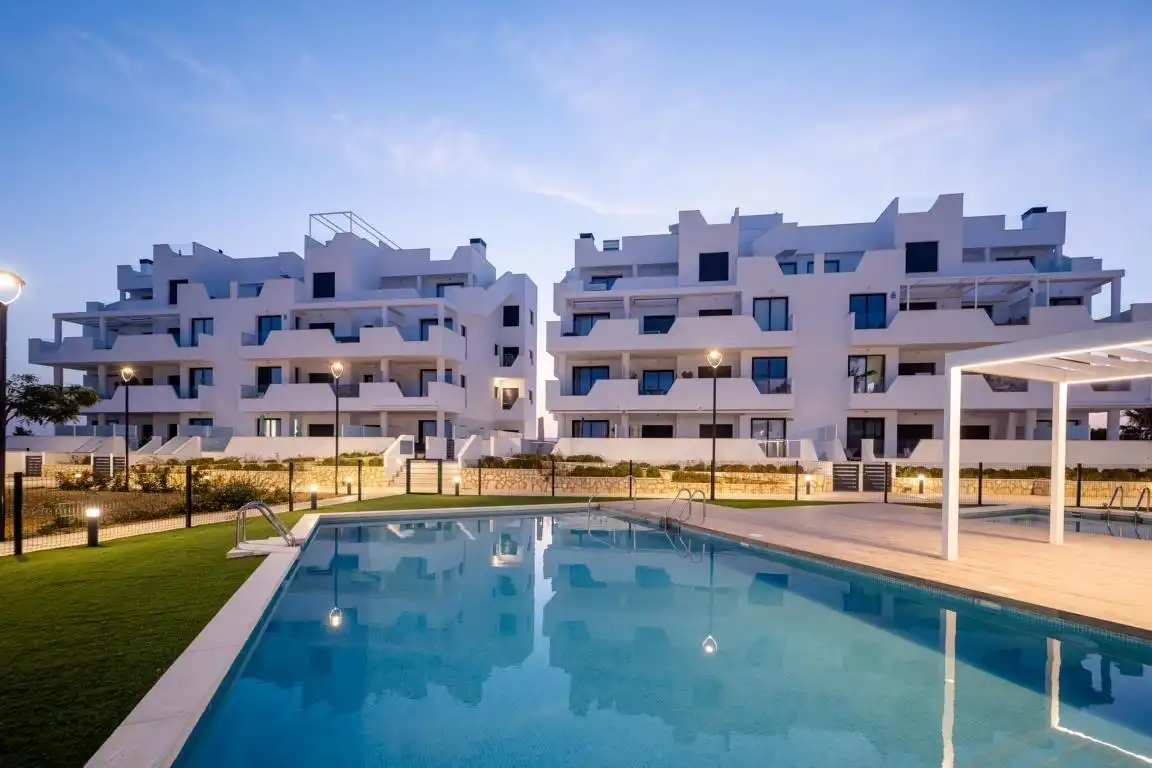 Abitazione con piscina in vendita a Mar Menor Golf