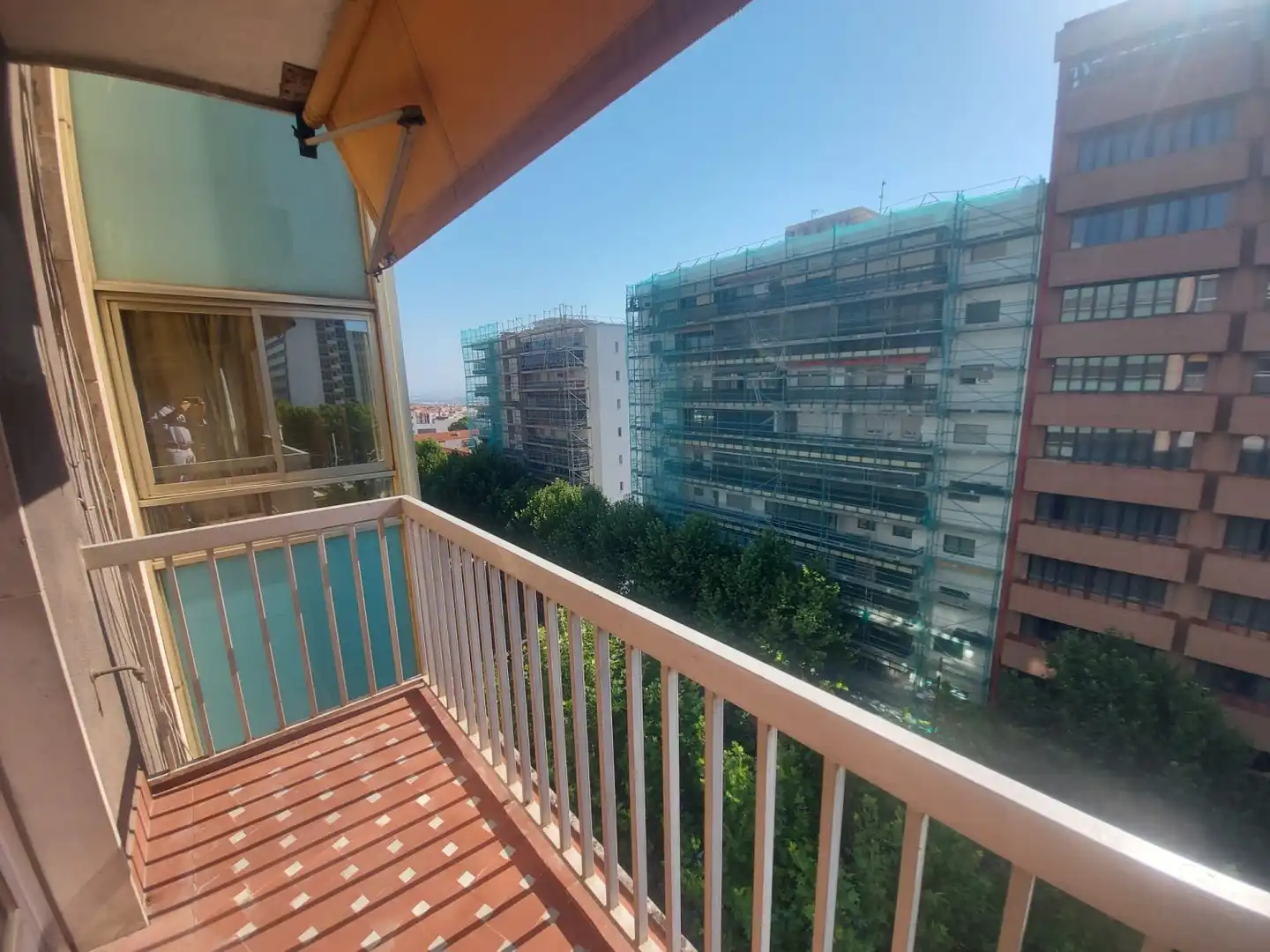 Balcony of Flat for sale in Jaén  with Air Conditioner, Heating and Parquet flooring