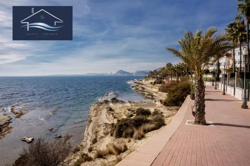 Villa mit Terrasse zum Verkauf in Playa de San Juan - El Cabo de las Huertas, imagen 7