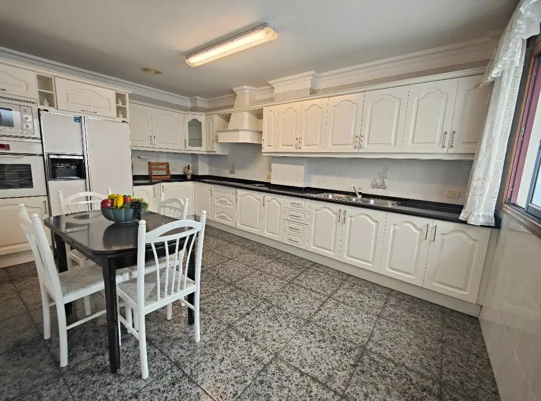Cocina de Piso en venta en Icod de los Vinos con Terraza, Trastero y Amueblado