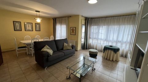 SE VENDE piso de 3 dormitorios en Hijar Teruel