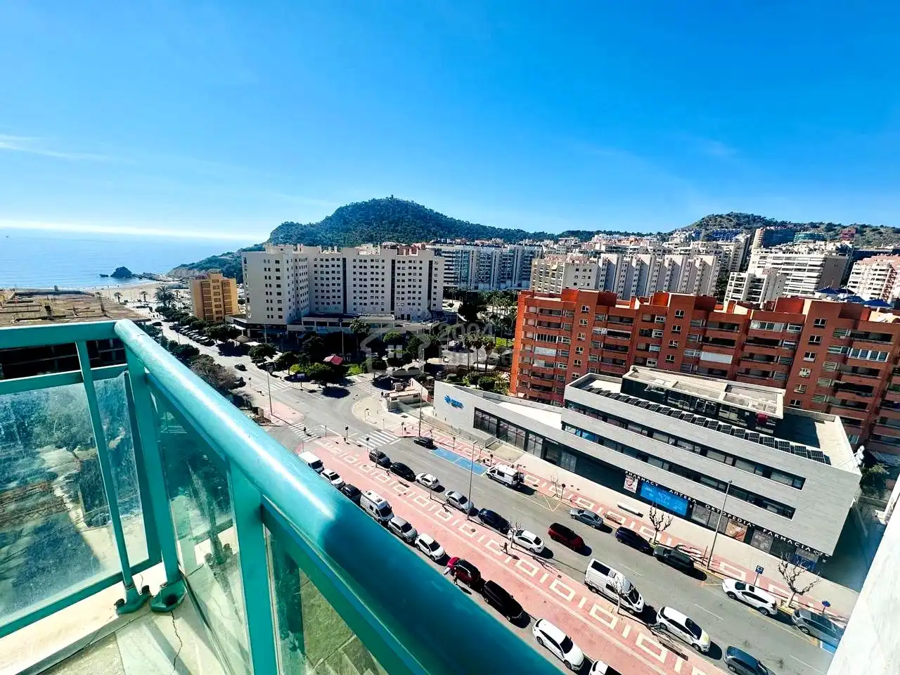 Vista exterior de Apartamento en venta en Benidorm con Terraza y Alarma
