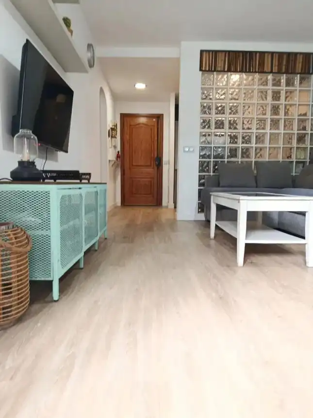 Wohnzimmer von Wohnungen zum Verkauf in Torremolinos mit Klimaanlage, Terrasse und Abstellraum