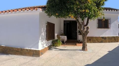 Foto 3 de Casa o chalet en venta en Calle Pedro de Mena, Manantiales - Lagar - Cortijo, Málaga