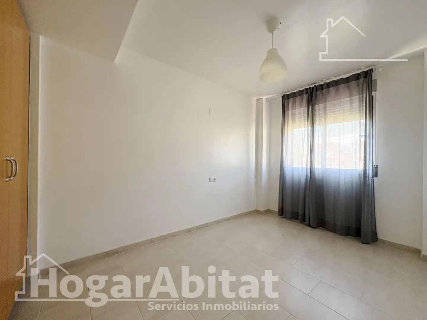 Dormitori de Àtic en venda en Vilallonga / Villalonga amb Terrassa, Balcó i Piscina comunitària