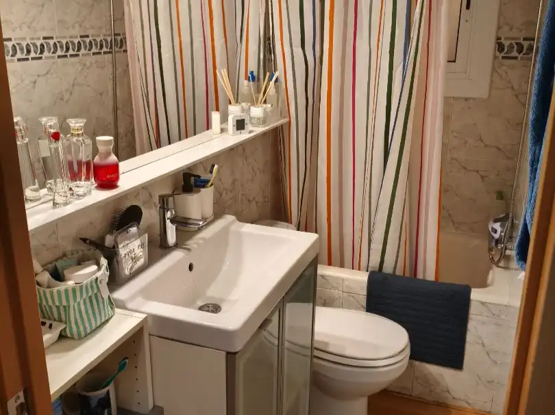 Flat with lift for sale in Calle Escocia 26, imagen 3