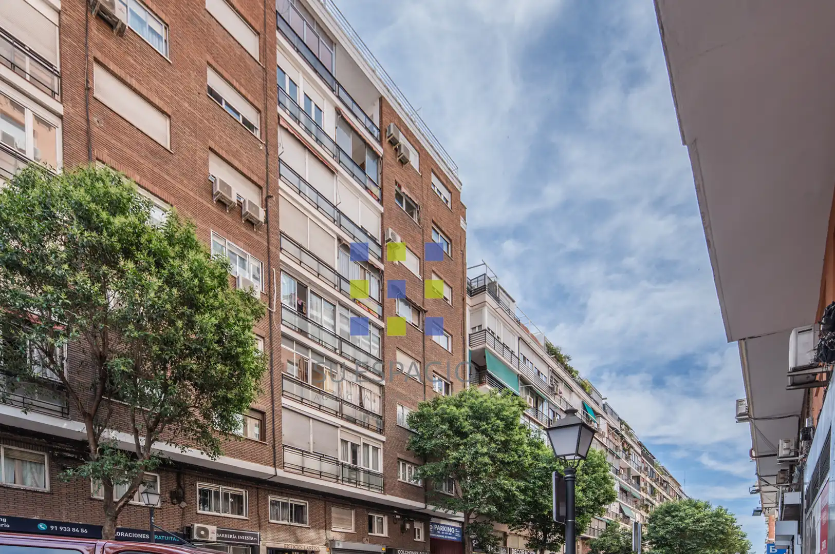 Außenansicht von Dachboden zum Verkauf in Madrid mit Klimaanlage, Heizung und Parkett