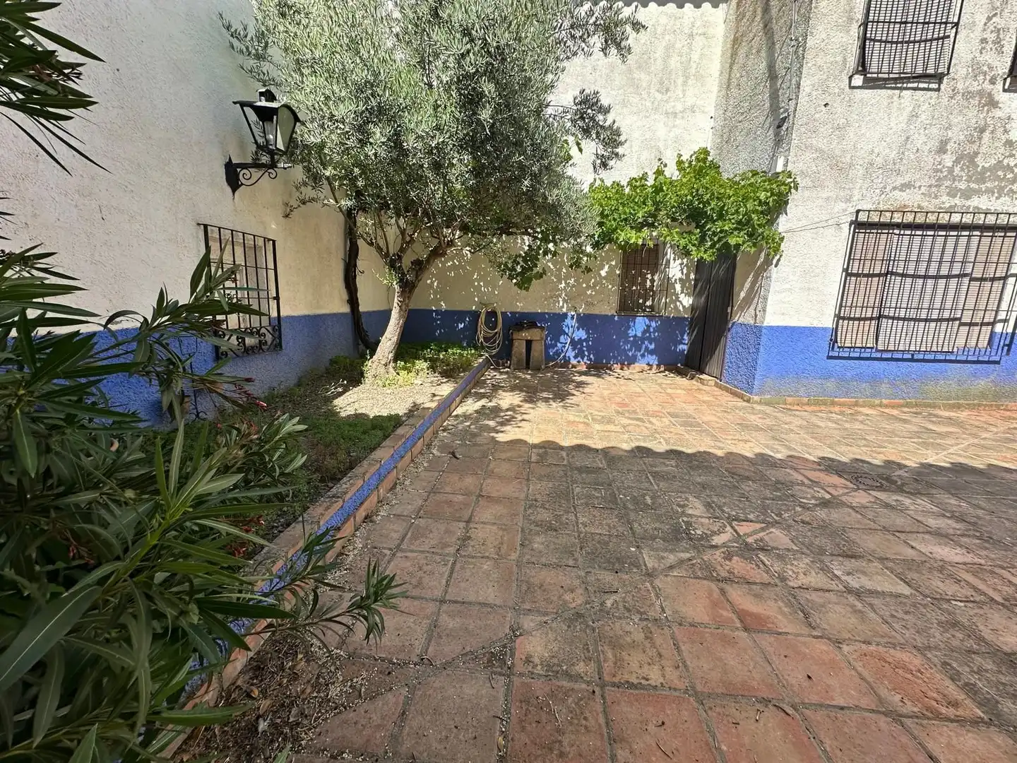 Garden of Houses for sale in Argamasilla de Alba  with Balcony