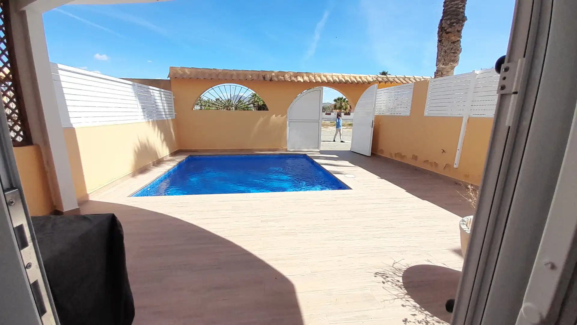 Piscina de Casa o xalet en venda en Mazarrón amb Aire condicionat, Jardí privat i Piscina