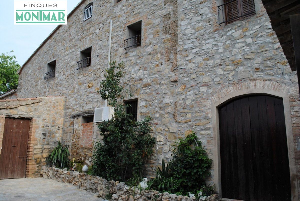 Country house for sale in Mediona