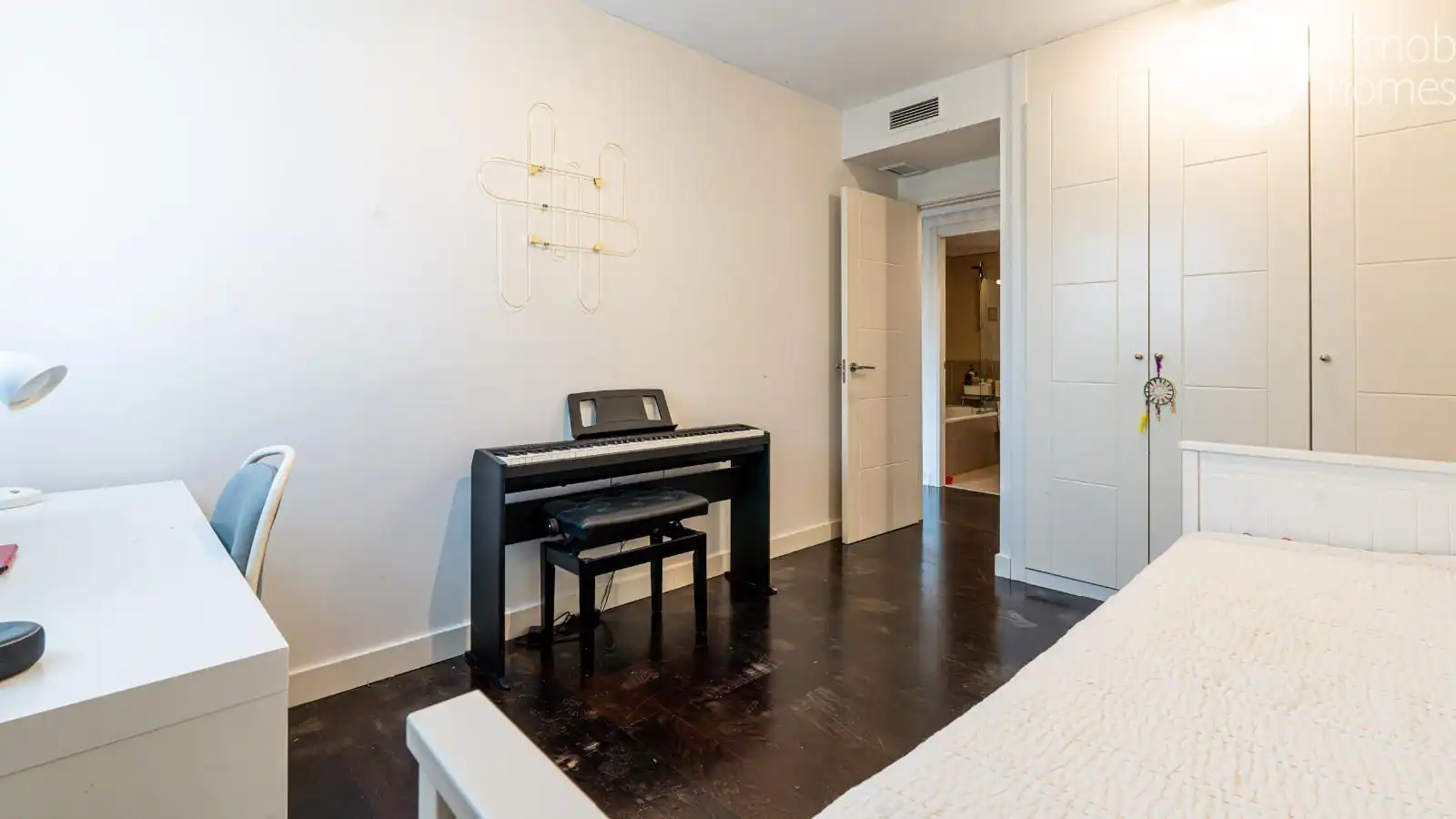 Habitación de Piso en venta en Boadilla del Monte con Aire acondicionado, Calefacción y Parquet
