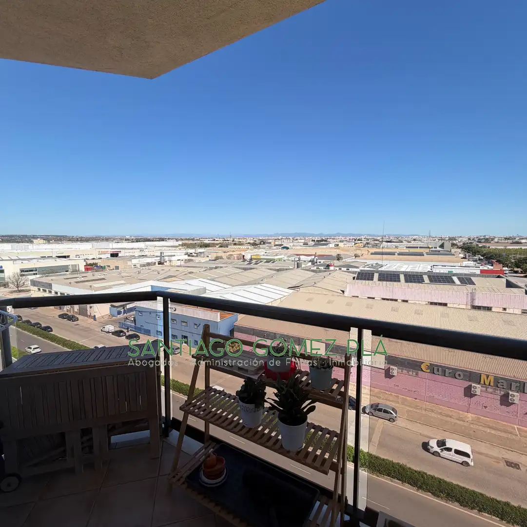 Terraza de Piso en venta en Silla con Aire acondicionado, Amueblado y Horno
