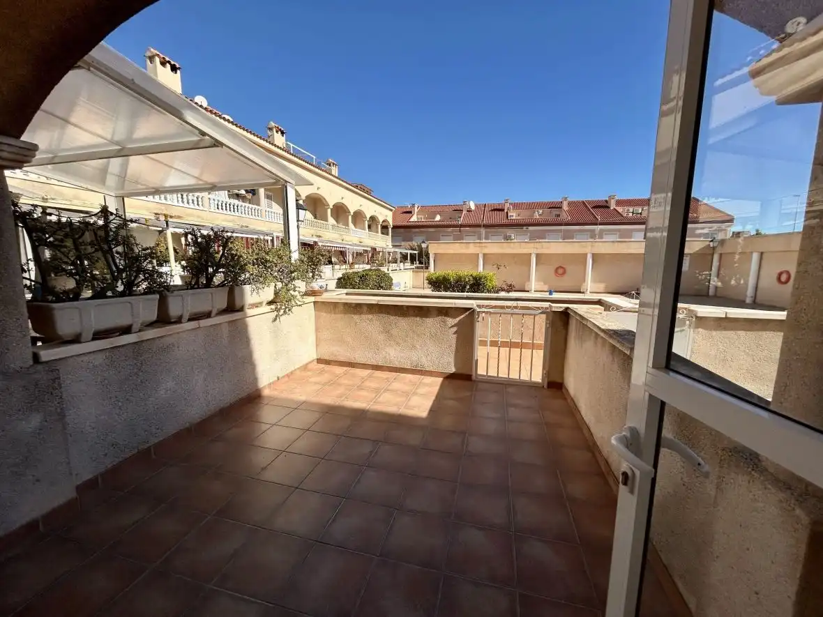Bungalow mit Pool zum Verkauf in Avenida Mediterraneo, imagen 3