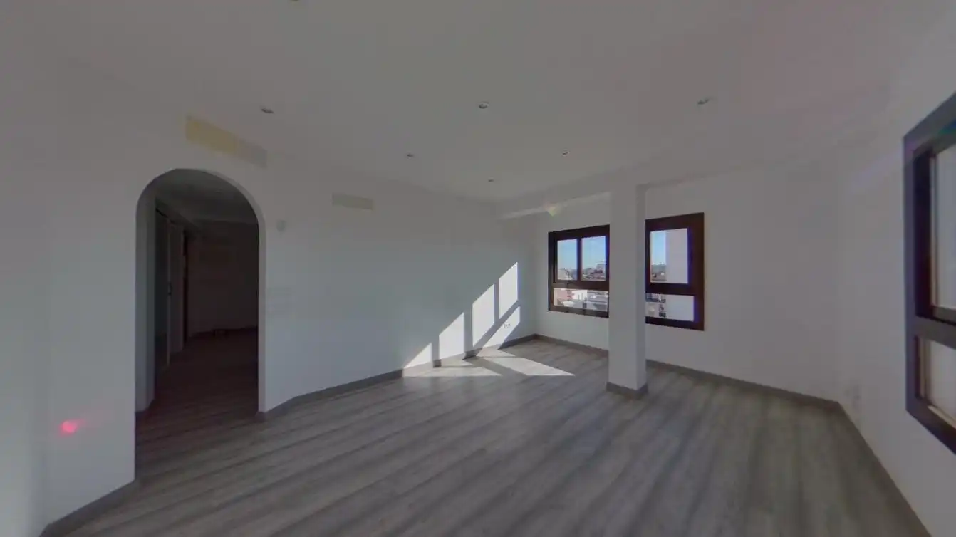 Piso con ascensor en venta en C/ Pasqual Ribot, imagen 2