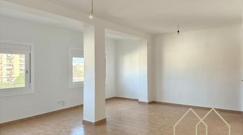 Foto 2 de Pis en venda a Santander, Sant Narcís, Girona Capital