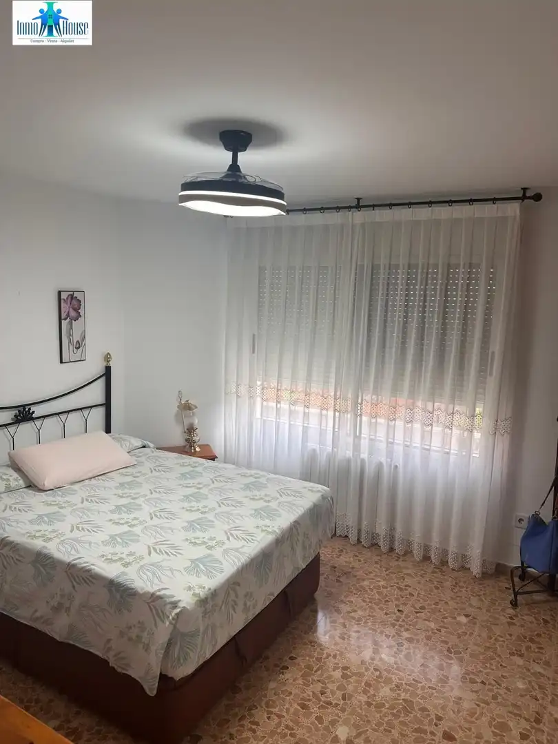 Dormitori de Pis en venda en Albacete amb Aire condicionat, Calefacció i Moblat