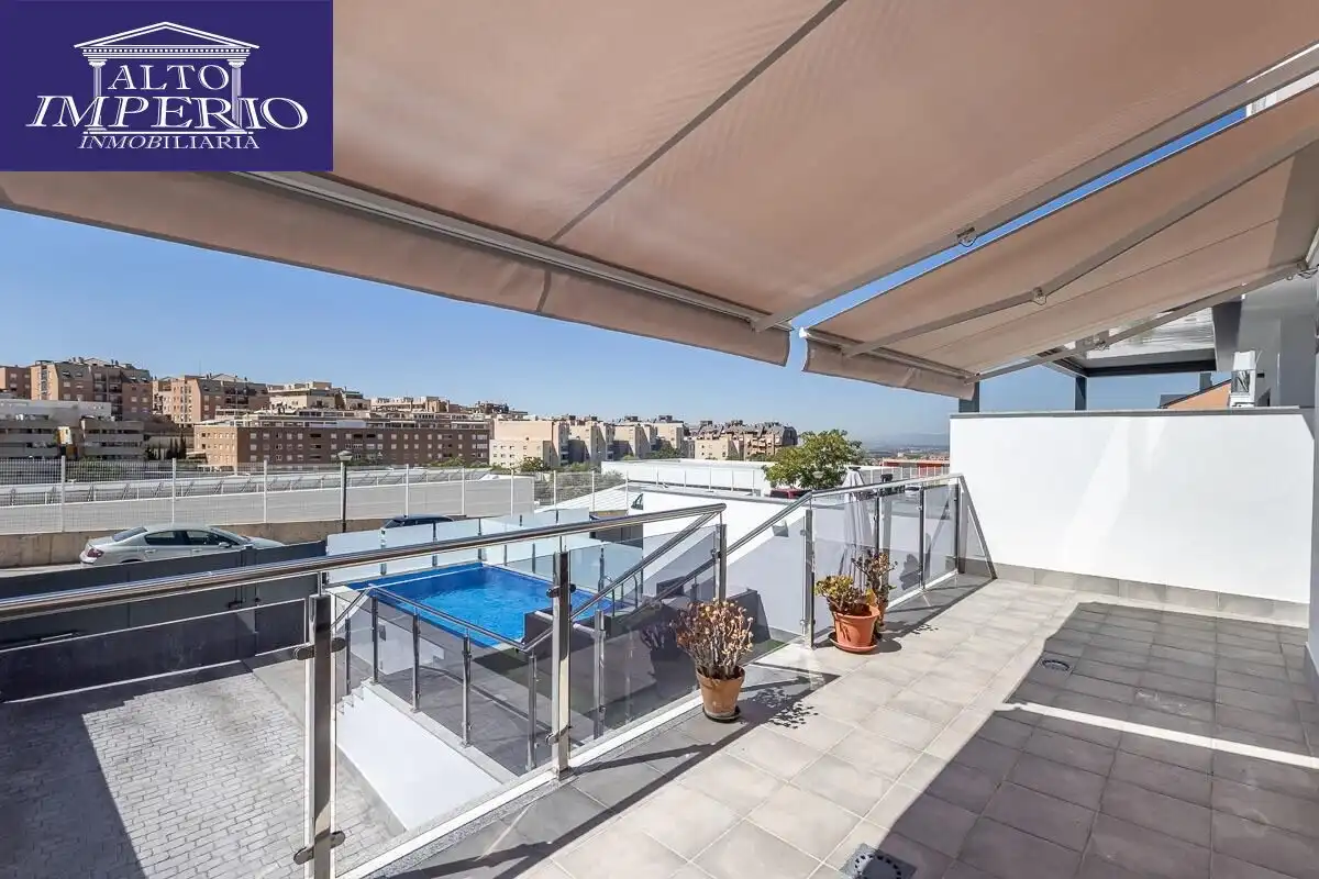 Villa avec balcon à vendre à Calle Chimborazo 57, imagen 6