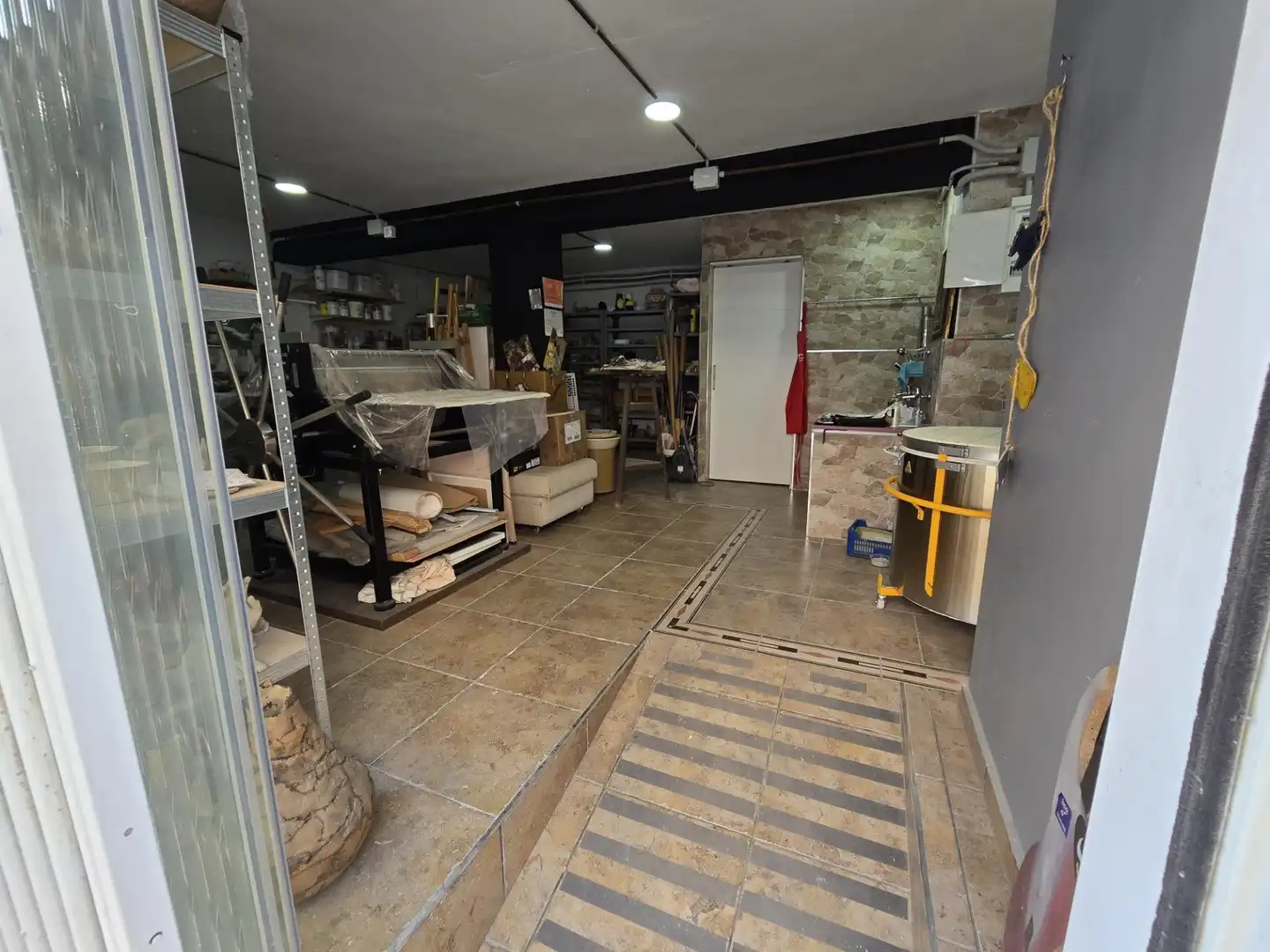 Local en venta en CAPITAN CORTES, Colonia Madrid