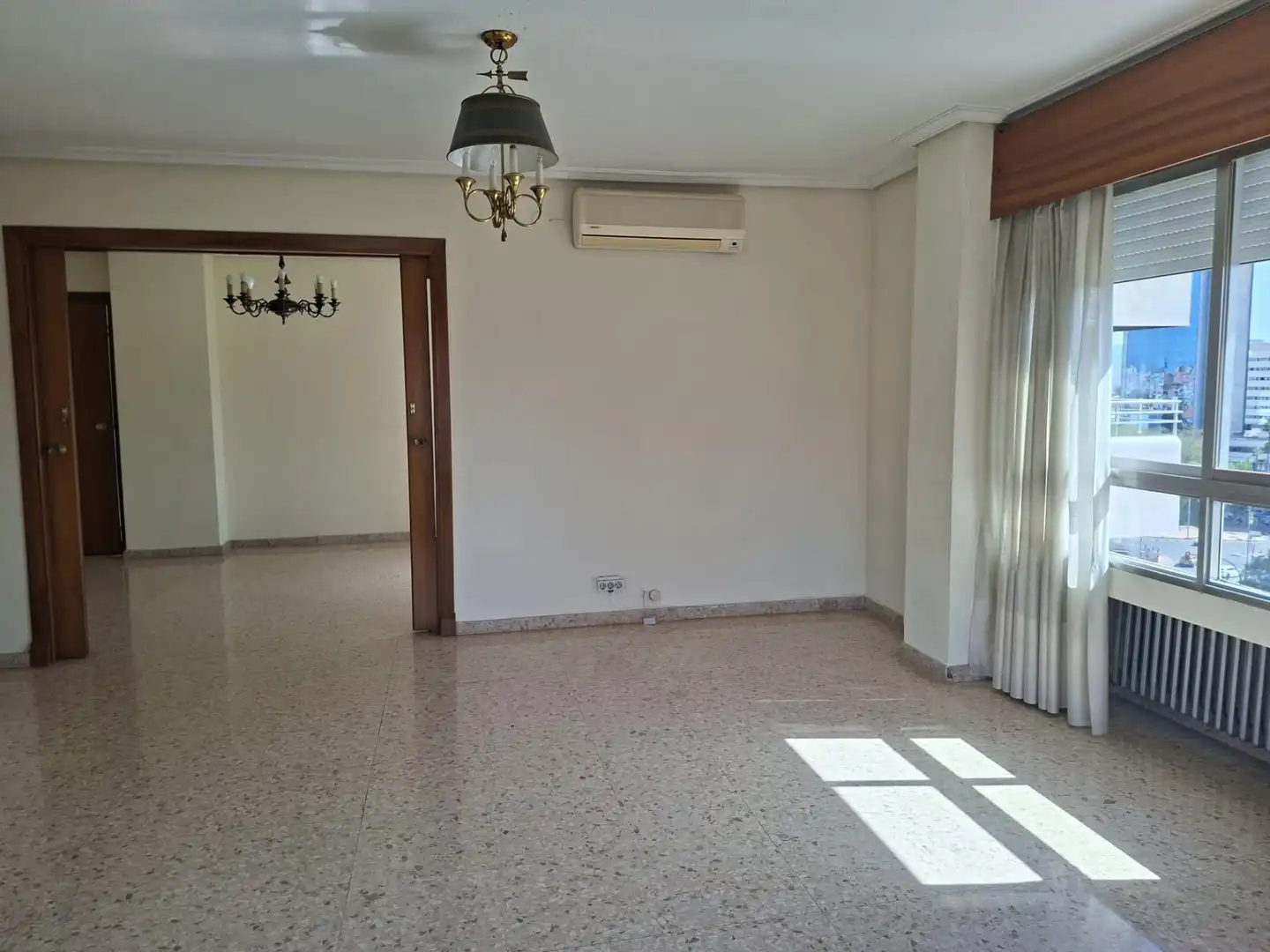 Sala d'estar de Pis de lloguer en Murcia amb Aire condicionat i Calefacció