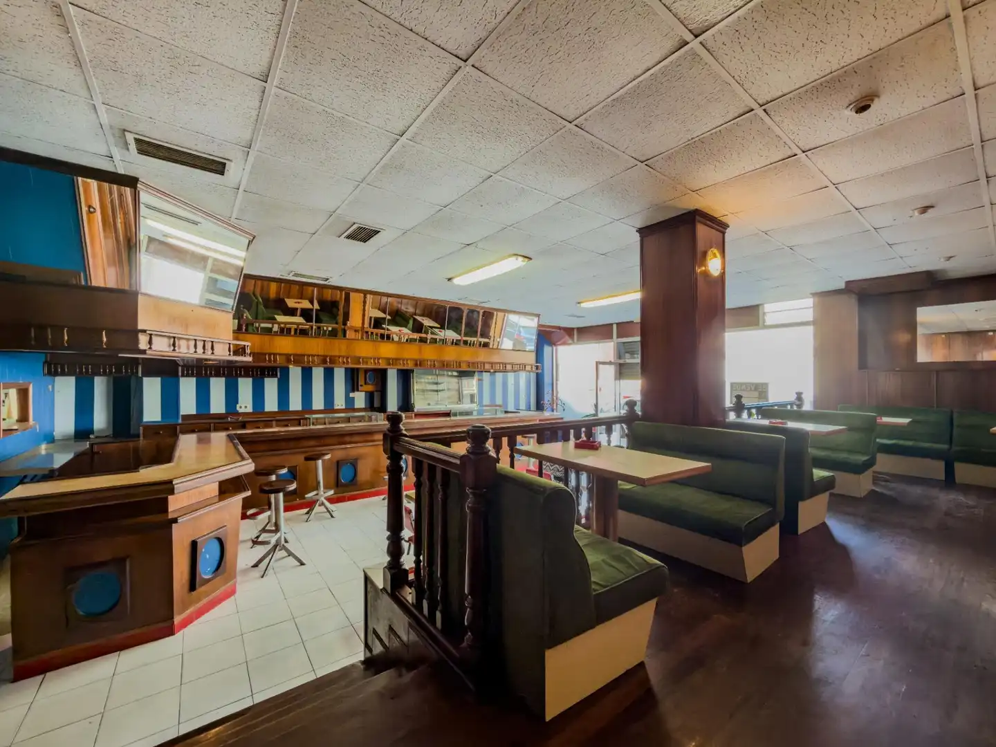 Local en venta en Avenida Manzanares, Santa María de Cayón