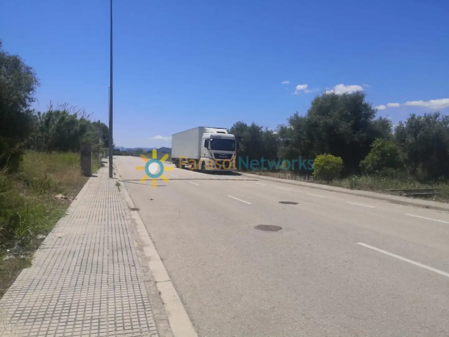 Parking de Terreno industrial en venta en Daimús