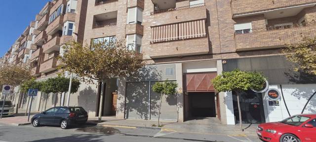 Garaje en Alquiler en Crevillent - AVINGUDA DEL VOLUNTARIAT, 35 en Crevillent