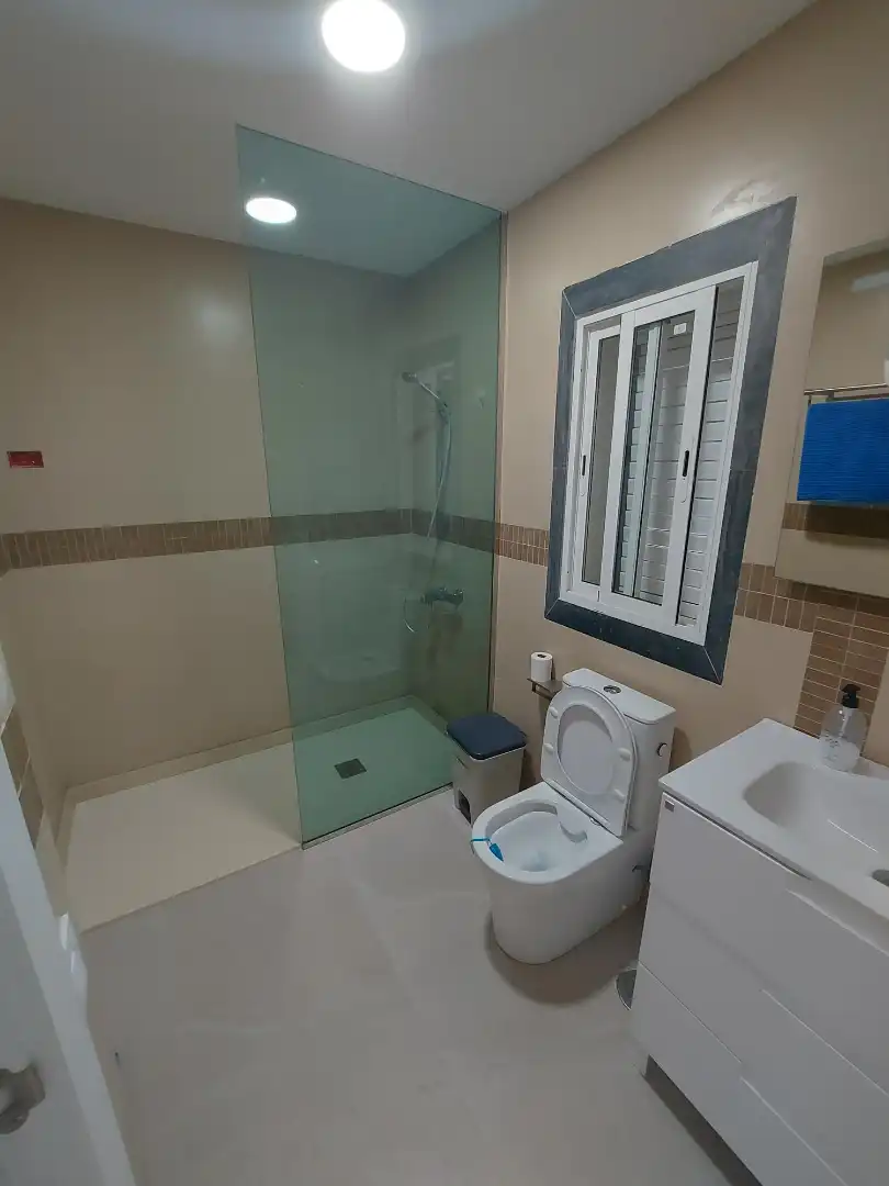 Baño de Casa o chalet en venta en San Bartolomé de Tirajana con Aire acondicionado, Jardín privado y Terraza