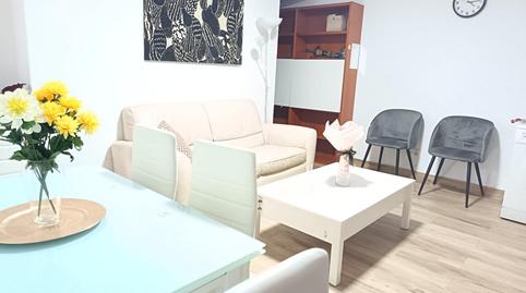 Foto 2 de Apartament en venda a  C. de Tucán, 3, Vista Alegre,  Madrid Capital