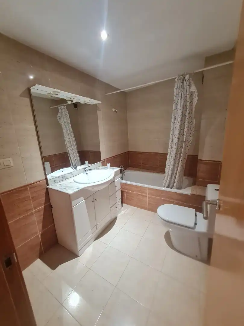 Flat with lift for sale in Carrer del Camí Ral 54, imagen 6