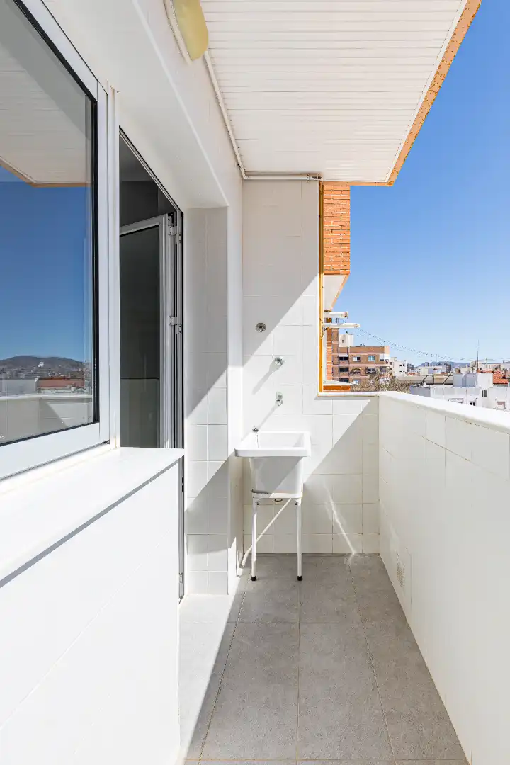 Flat for sale in Avenida Reina Victoria Eugenia, 2, Alameda