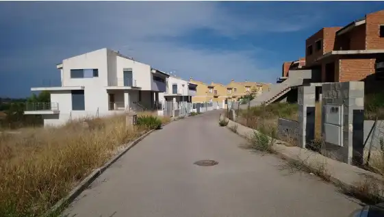 Casa o xalet en venda en Chiva amb Calefacció i Jardí privat