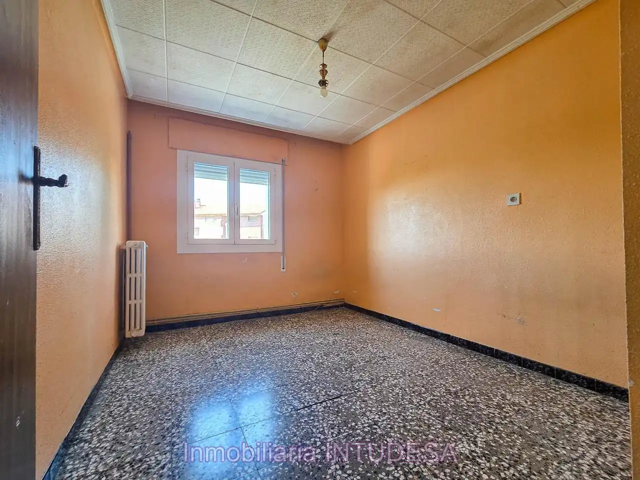 Schlafzimmer von Wohnung zum Verkauf in Tudela mit Heizung und Terrasse