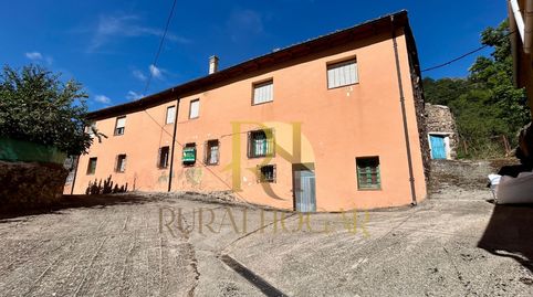 Foto 3 de Casa o xalet en venda a Lugar Felmin, Cármenes, León